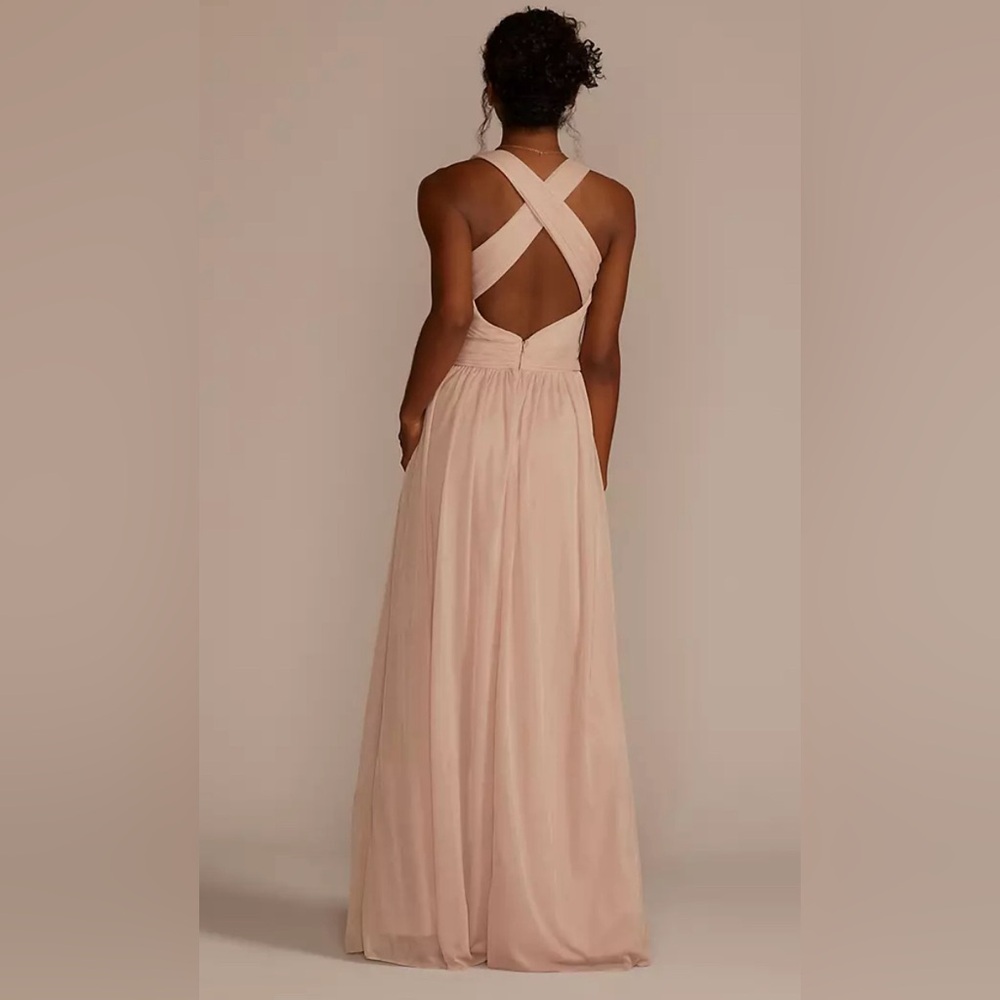 NEVER WORN David’s Bridal Long Mesh Juniper Bridesmaid Dress size 14